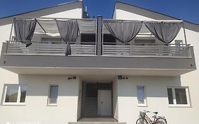 Apartments Laura